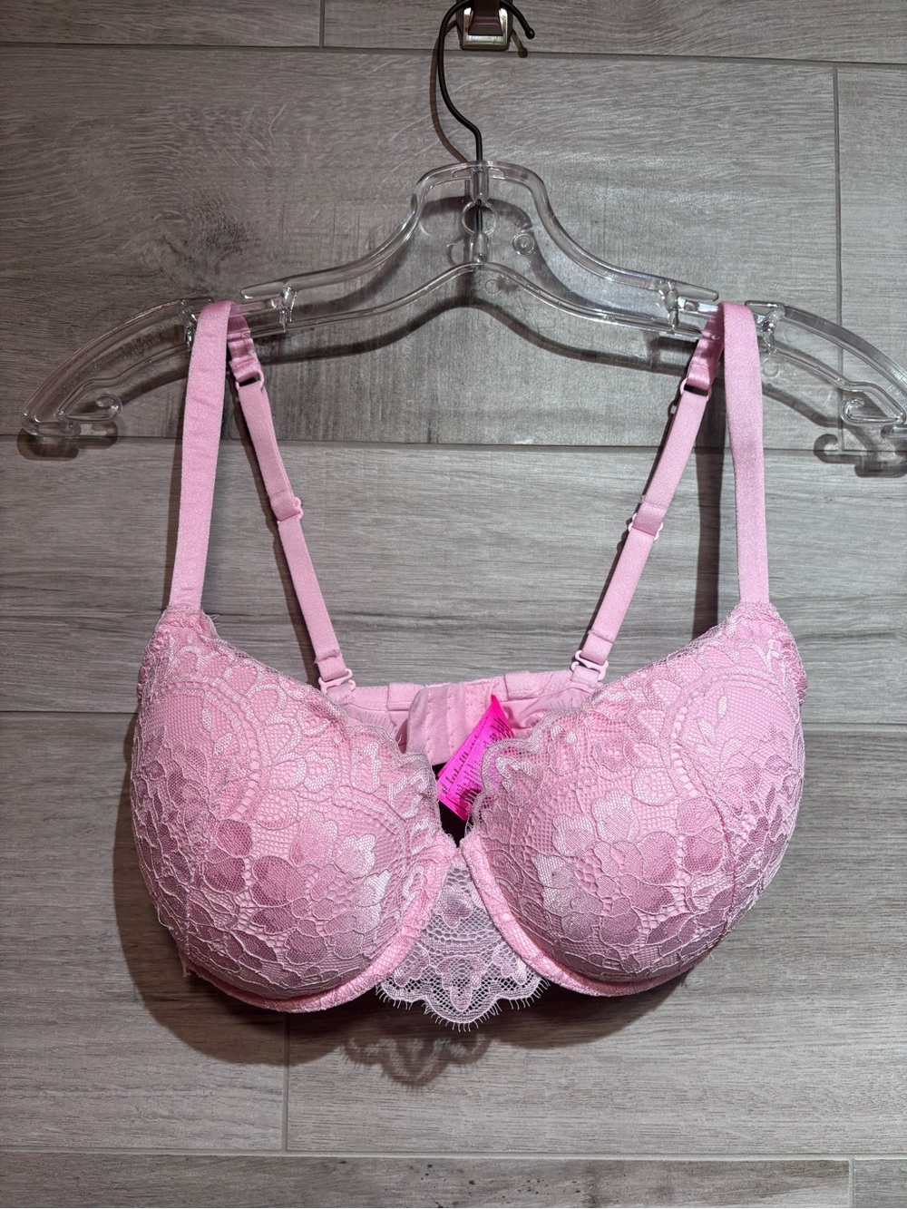 3/$30 La Senza so free bra size 32DDD pink lace - like new!